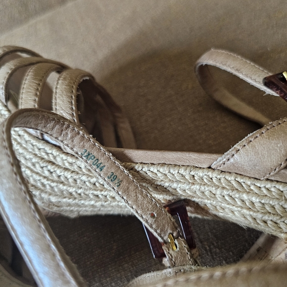 Prada Leather Espadrilles in Neutral Color Size 39.5 - Picture 9 of 15